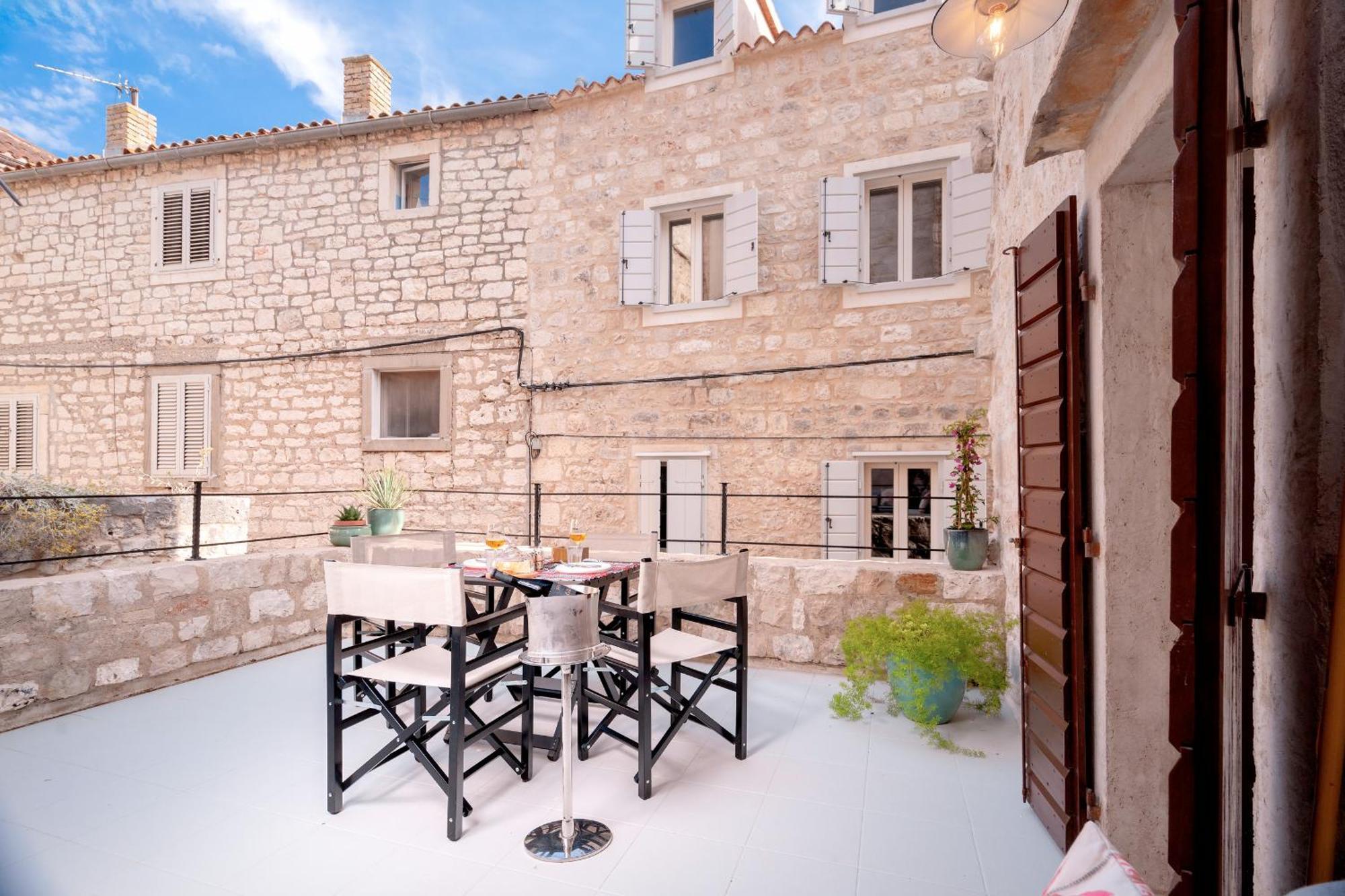 Villa Casa Marlonito à Hvar Town Extérieur photo